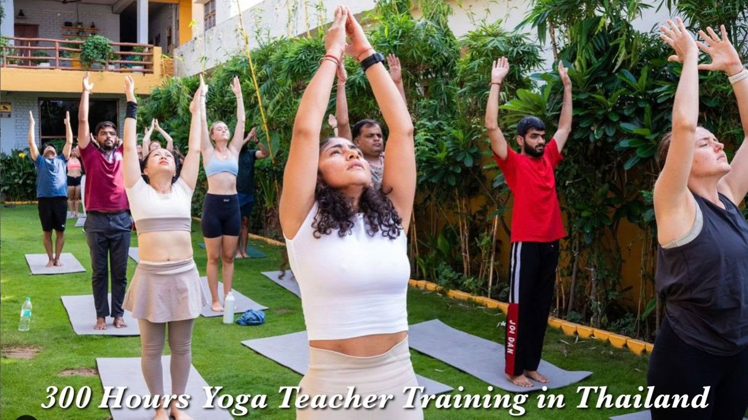 Corso di formazione insegnanti di yoga di 300 ore in Thailandia
