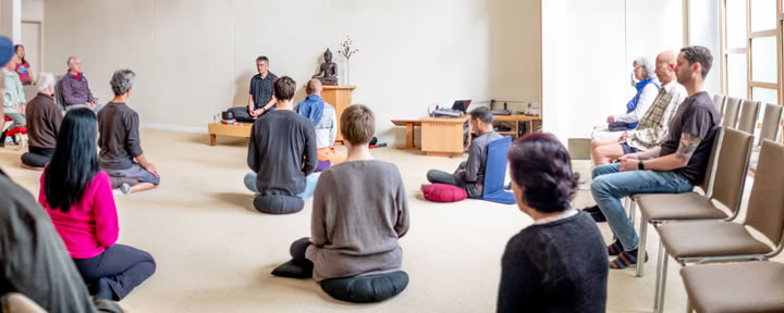 Introduzione alla meditazione mindfulness di un giorno con Ines Freedman