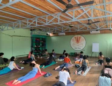 Formazione Insegnanti di Yoga di 100 Ore a Rishikesh