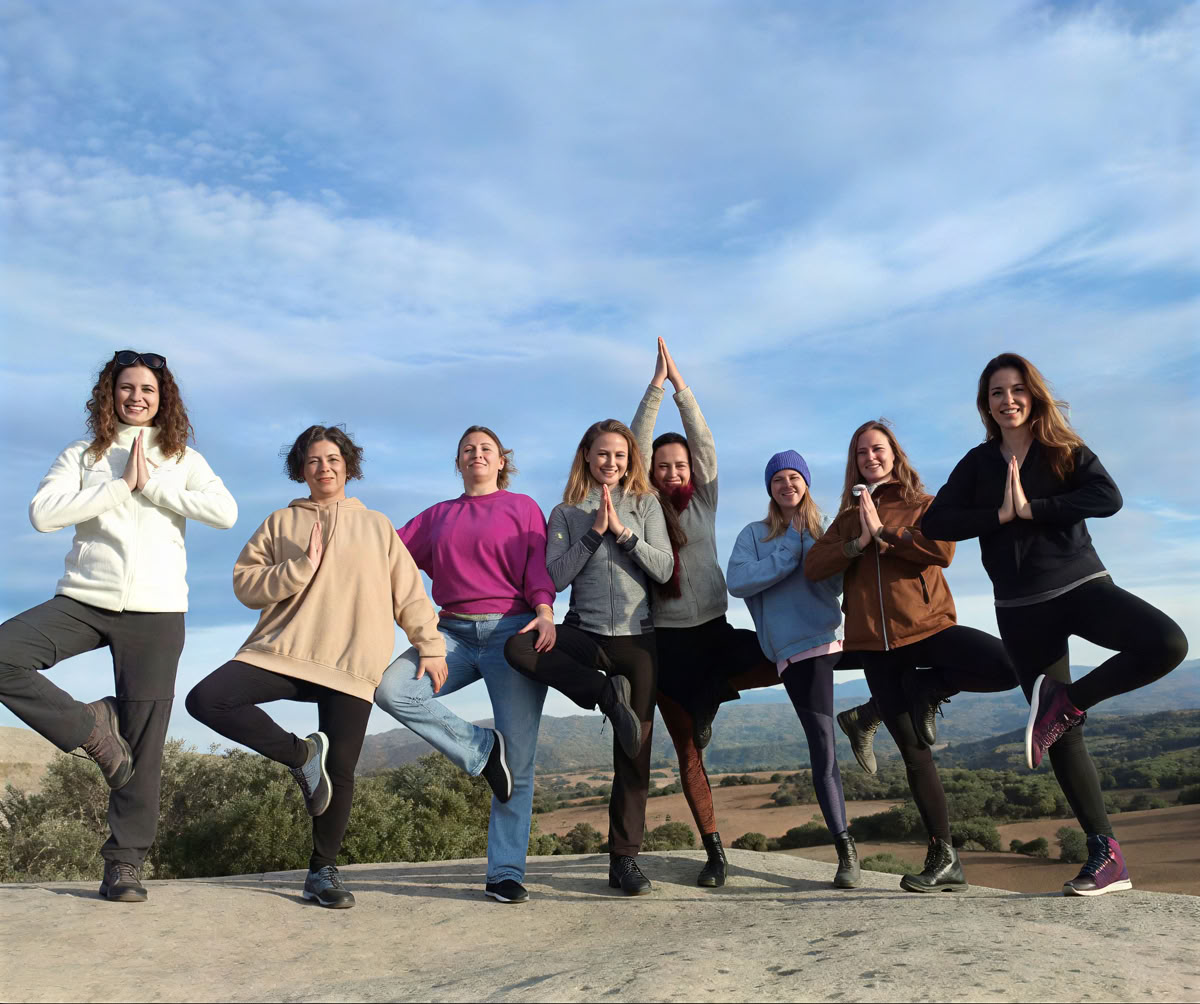 Eventi di yoga della luna piena con musica dal vivo