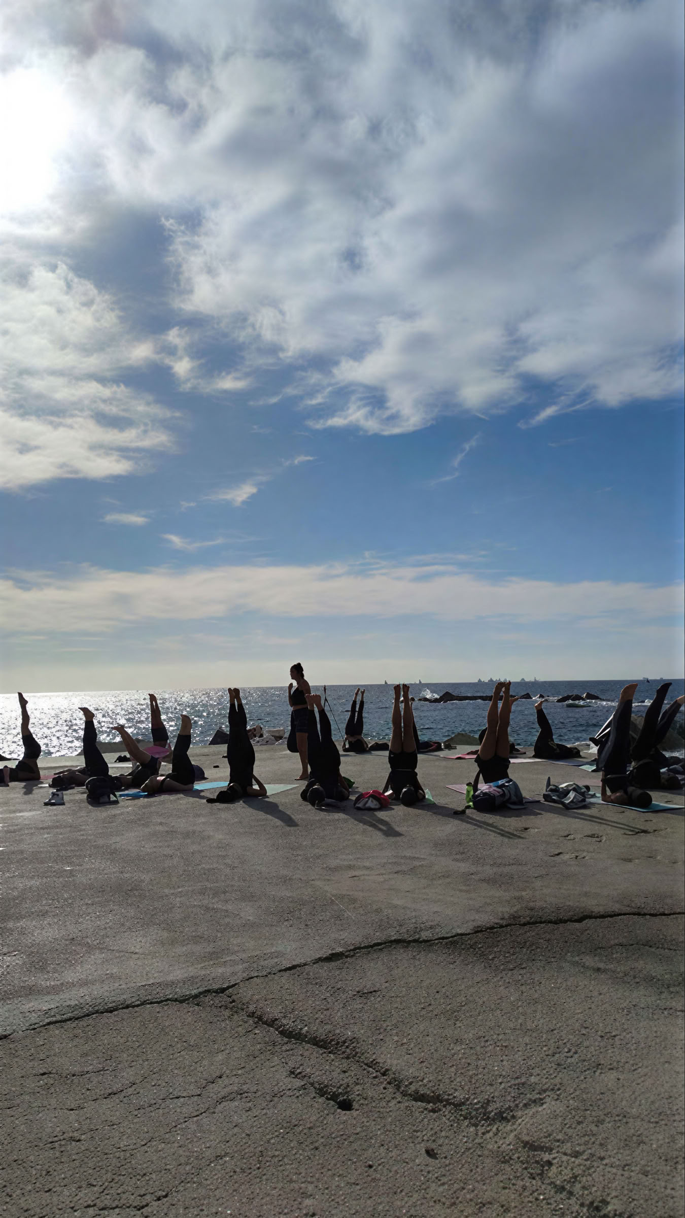 Yoga in spiaggia