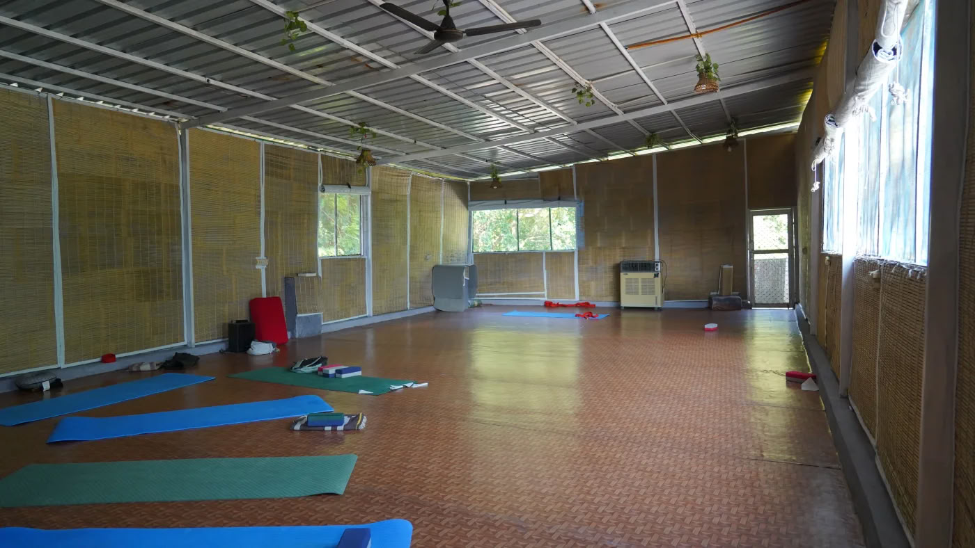 24 giorni di formazione insegnanti di yoga RYT 200 ore