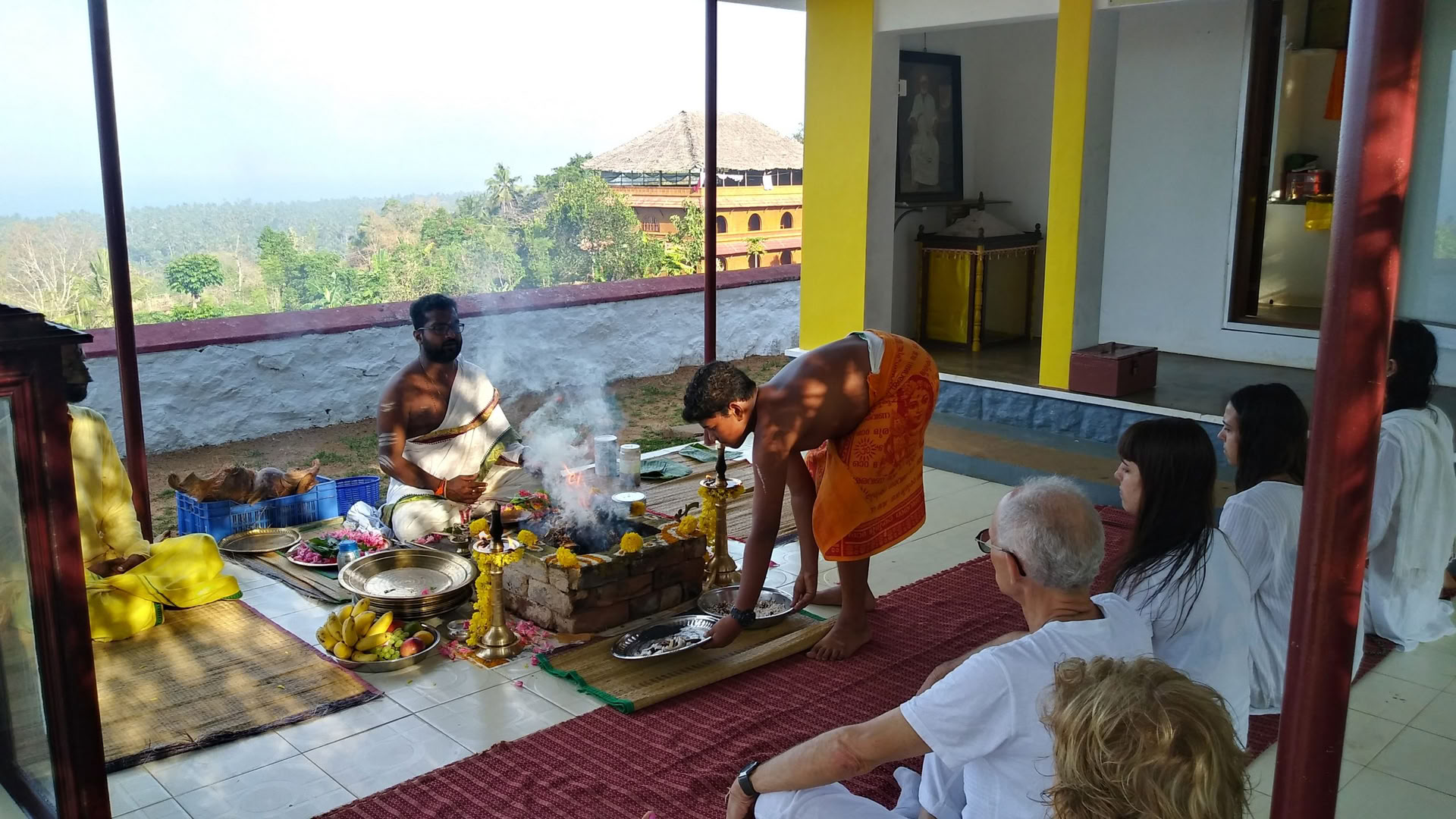 Ritiro di yoga in un ashram