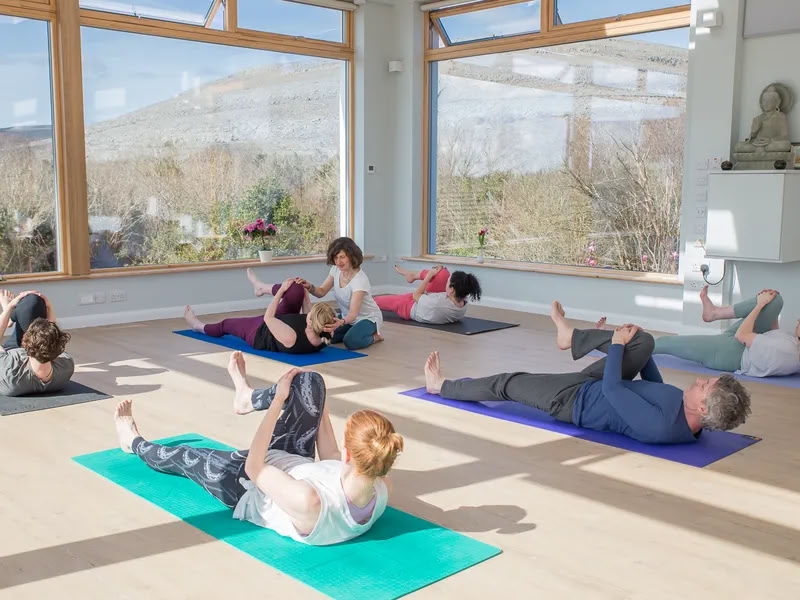 Ritiro di yoga di Pasqua con Eleanor Dawson | Burren Yoga Retreat | Ritiri benessere in Irlanda