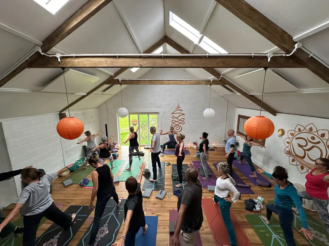 Ritiro di yoga per il rinnovamento autunnale con Michelle Oliver, Barefoot Yogini