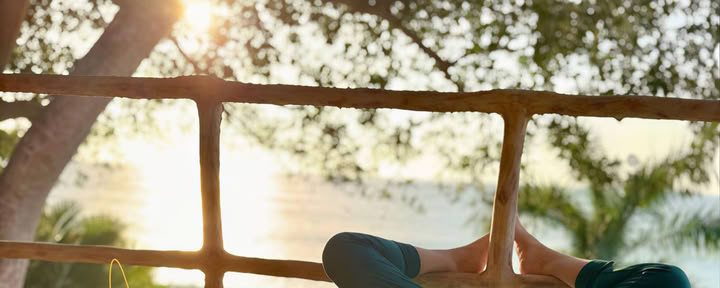 Nutri il corpo e reimposta l’anima con yoga attivo e rigenerante