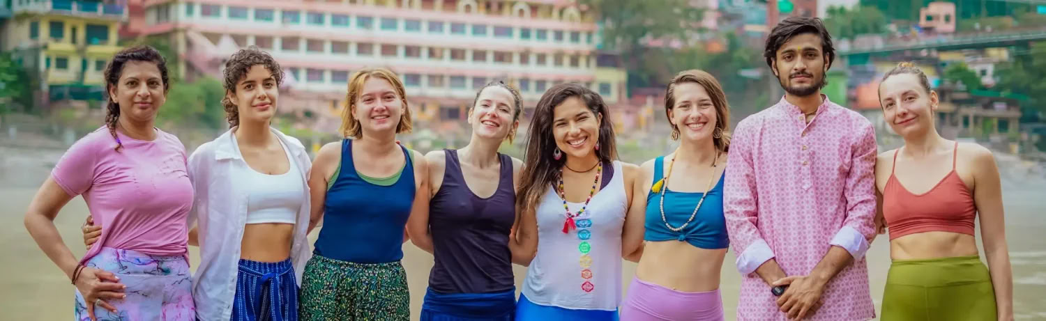 3 e 7 giorni di ritiro yoga e benessere a Rishikesh