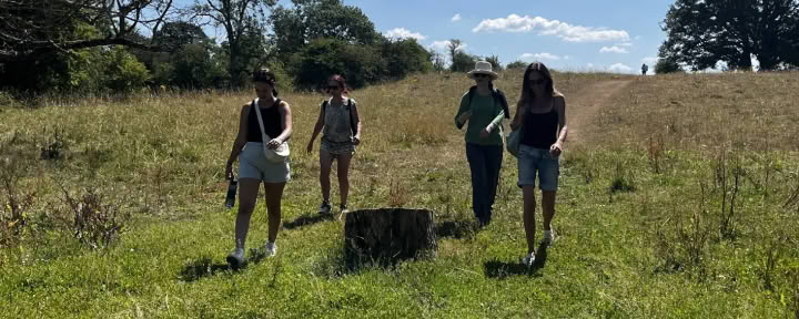 Ritiro in famiglia nella natura a Willowbrook Farm | Fine delle vacanze estive — enwild retreat