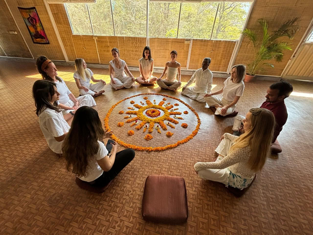 Corso di formazione insegnanti di yoga di 100 ore a Rishikesh