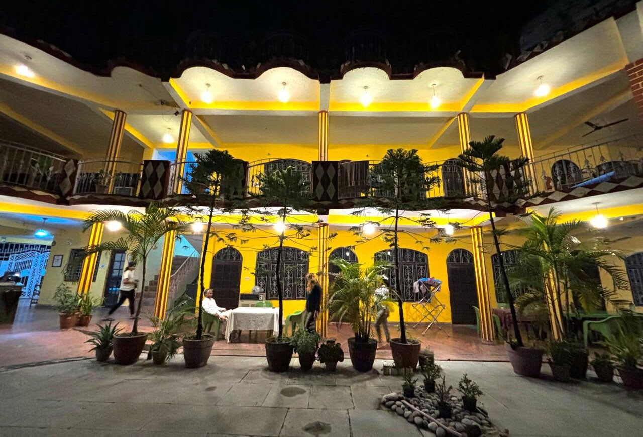 Corso di formazione insegnanti di yoga di 100 ore a Rishikesh