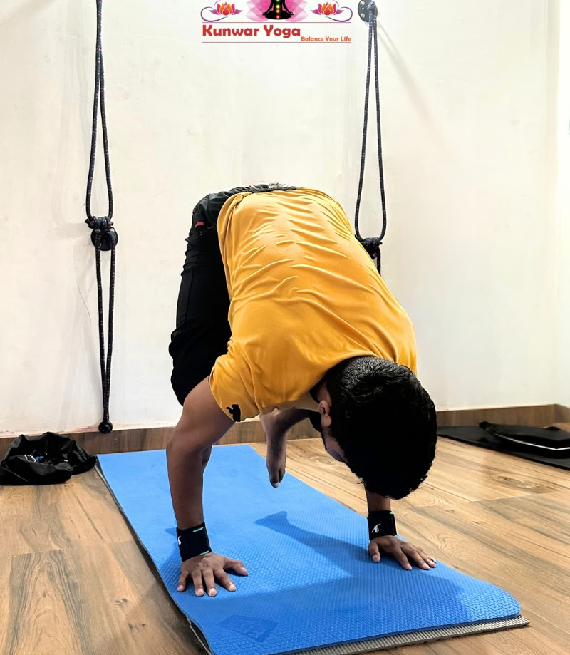 TTC di Yoga di 200 Ore – Sessione 11