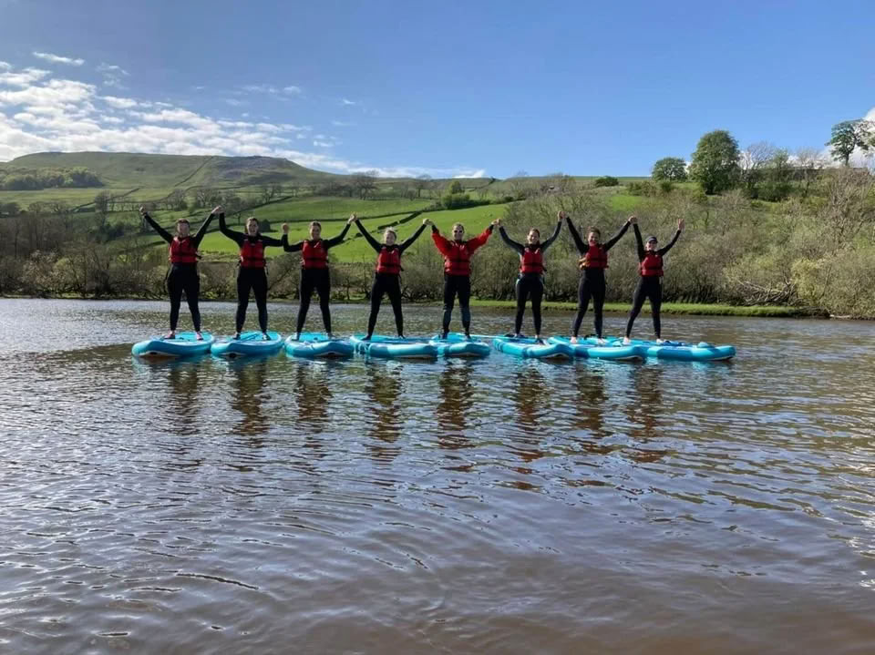 SUP per principianti, yoga, nuoto in acque libere e sauna