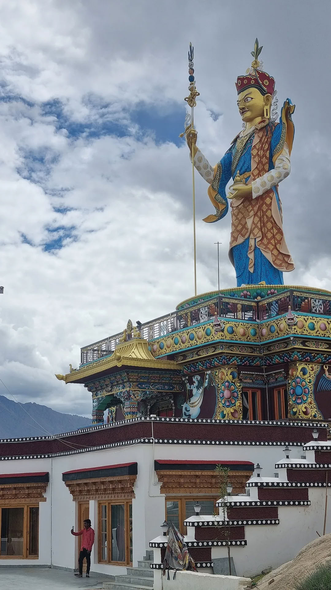 Pellegrinaggio in India 2026 — Ladakh | Immobilità e Fuoco