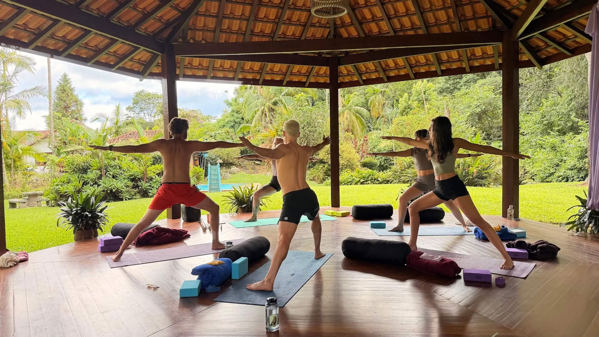 Ritiro di yoga immersivo di 6 giorni in Brasile