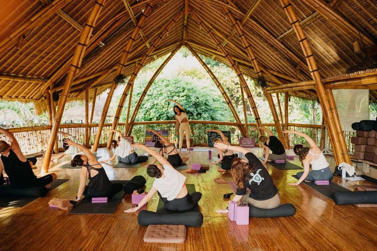 Corso di formazione insegnanti di yoga di 200 ore (YTT) a Bali