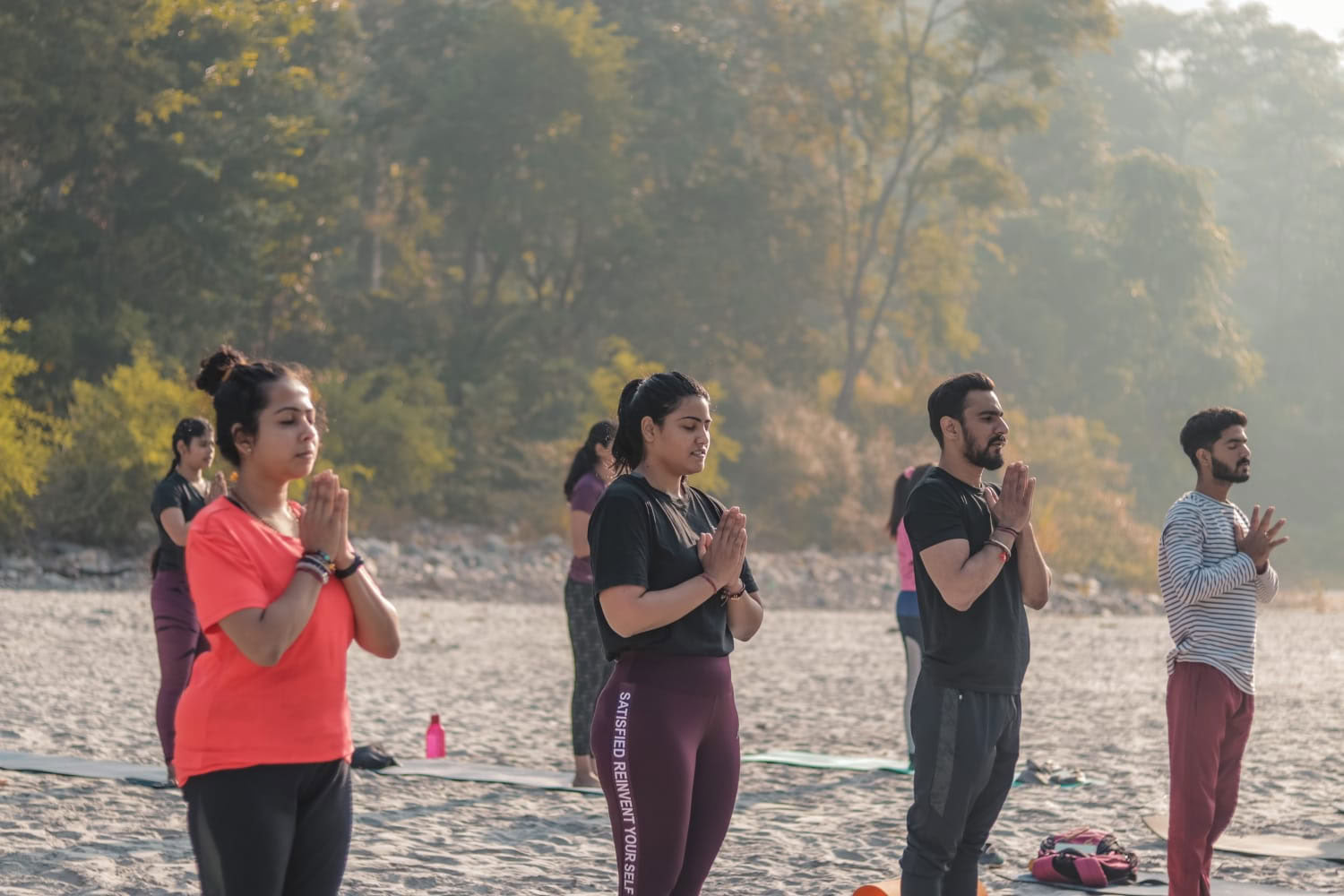 Ritiro di yoga di 14 giorni a Rishikesh