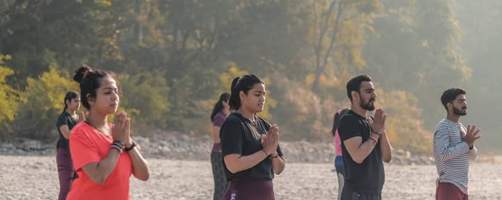 Ritiro di yoga di 14 giorni a Rishikesh