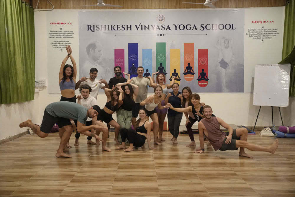 Corso di formazione insegnanti di yoga di 100 ore a Rishikesh