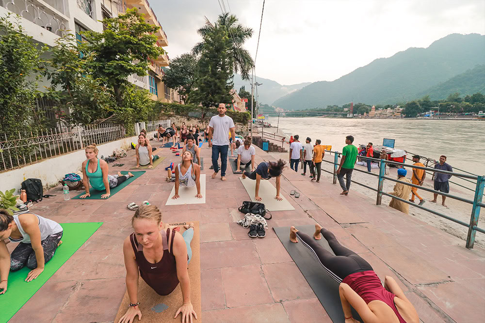 Corso di formazione insegnanti di yoga di 100 ore a Rishikesh