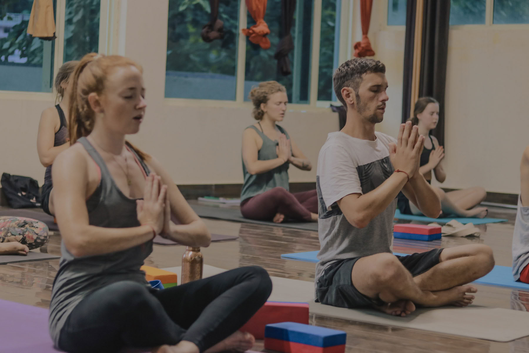 Corso di formazione per insegnanti di Aerial Yoga – dal 25 febbraio al 28 febbraio 2027