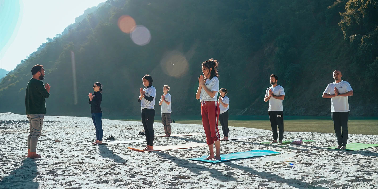 Ritiro di 5 Giorni di Yoga e Meditazione con Sessione di Sound Healing