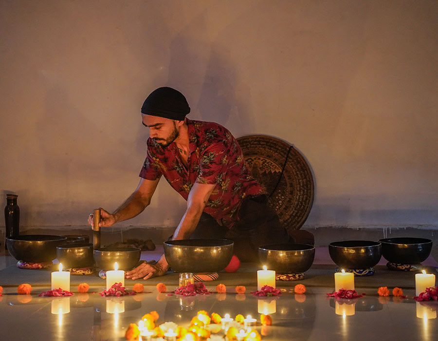 Ritiro di 5 Giorni di Yoga e Meditazione con Sessione di Sound Healing