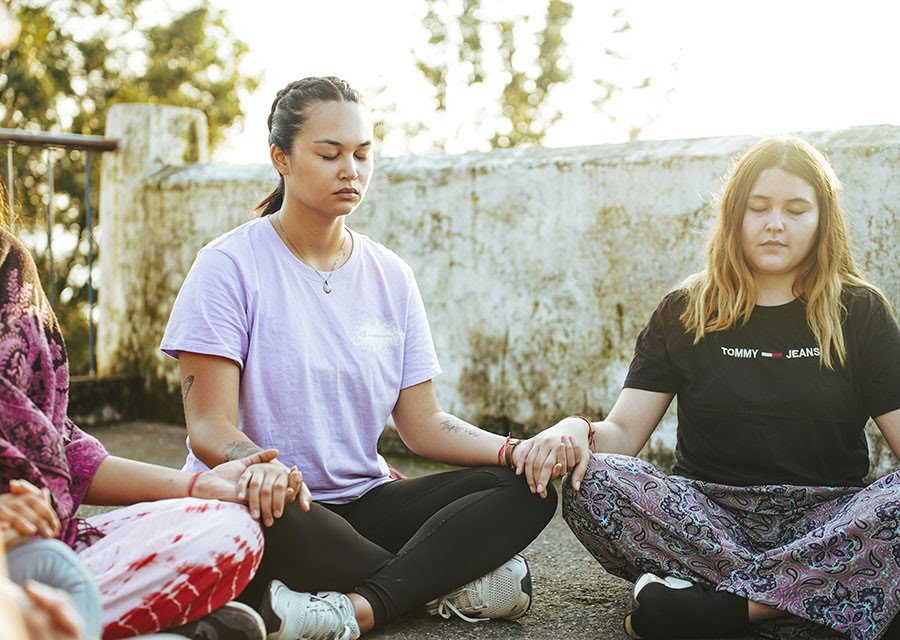 Ritiro di 5 Giorni di Yoga e Meditazione con Sessione di Sound Healing