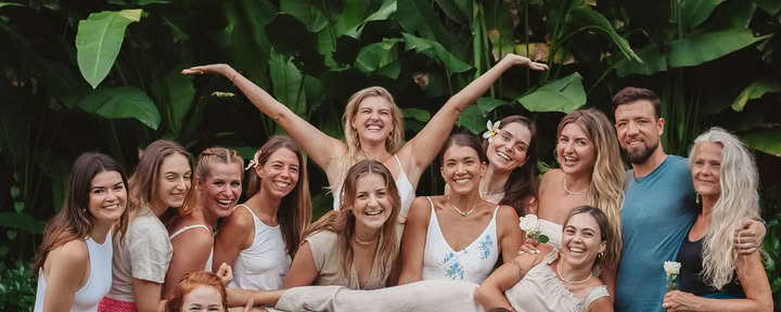Formazione insegnanti di yoga 200 ore / 04 dic - 1 gen 2027