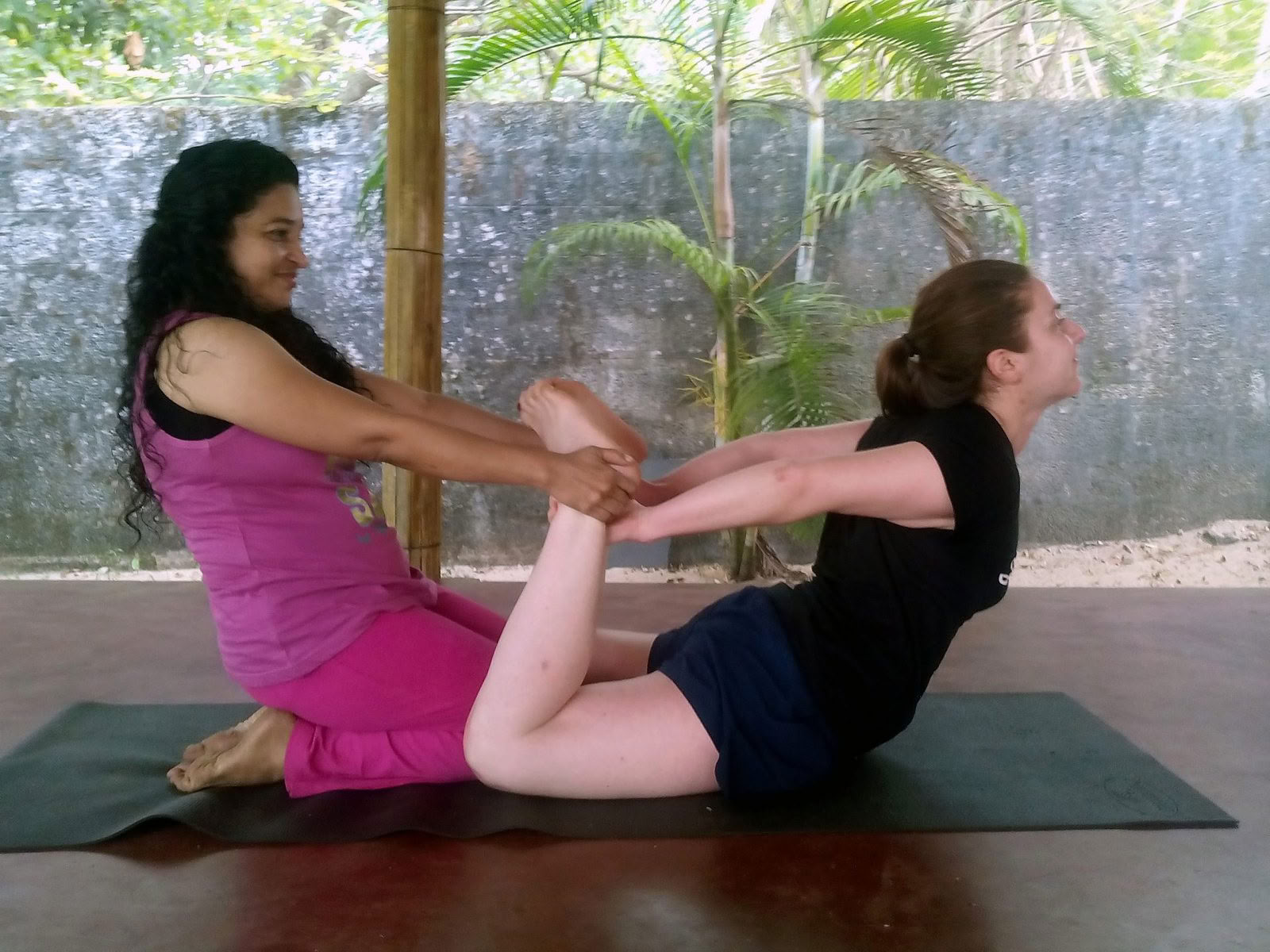 Ritiro di yoga zen di 7 giorni a un solo cuore ad Alleppey, Kerala, India
