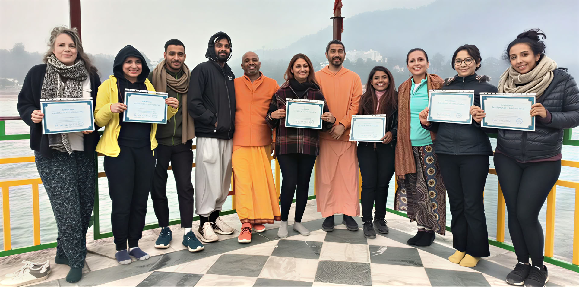 Formazione Insegnanti di Meditazione di 300 Ore a Rishikesh