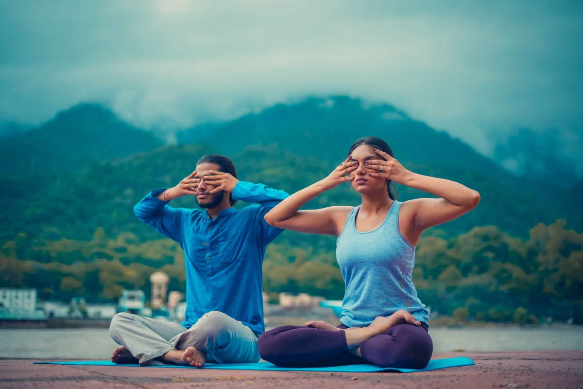 Formazione Insegnanti di Yoga di 200 Ore a Rishikesh