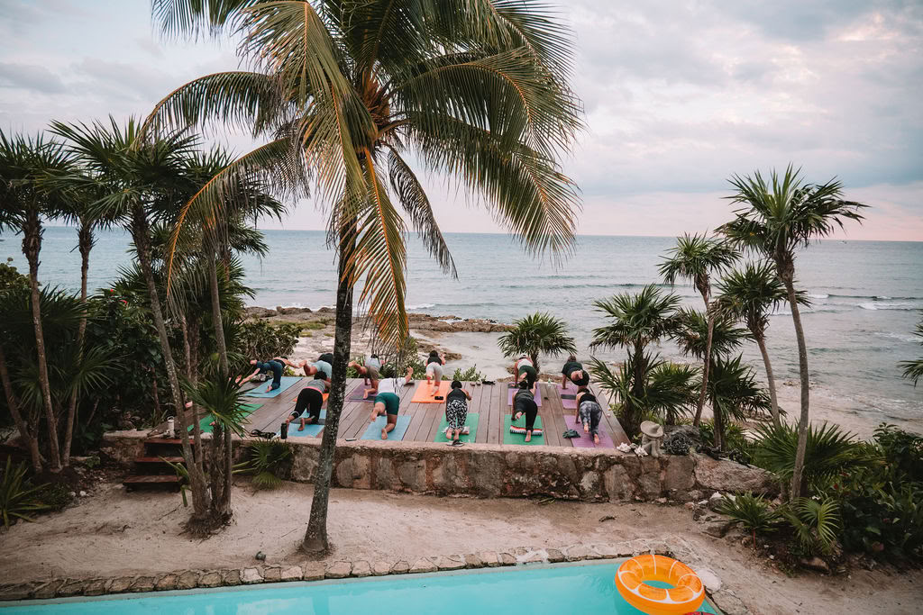 Ritiro di Pilates di 7 giorni sul mare con tour al cenote e snorkeling