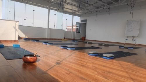 200 ore di formazione insegnanti di yoga - Percorso 1