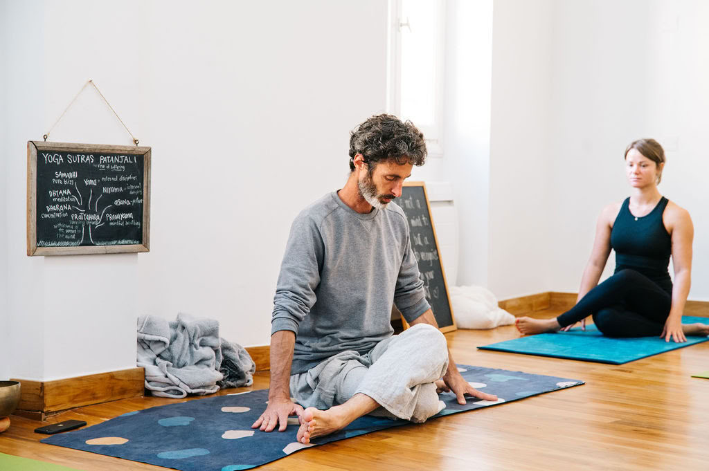 Ritiro silenzioso sulla Costa Azzurra – Yoga e quiete
