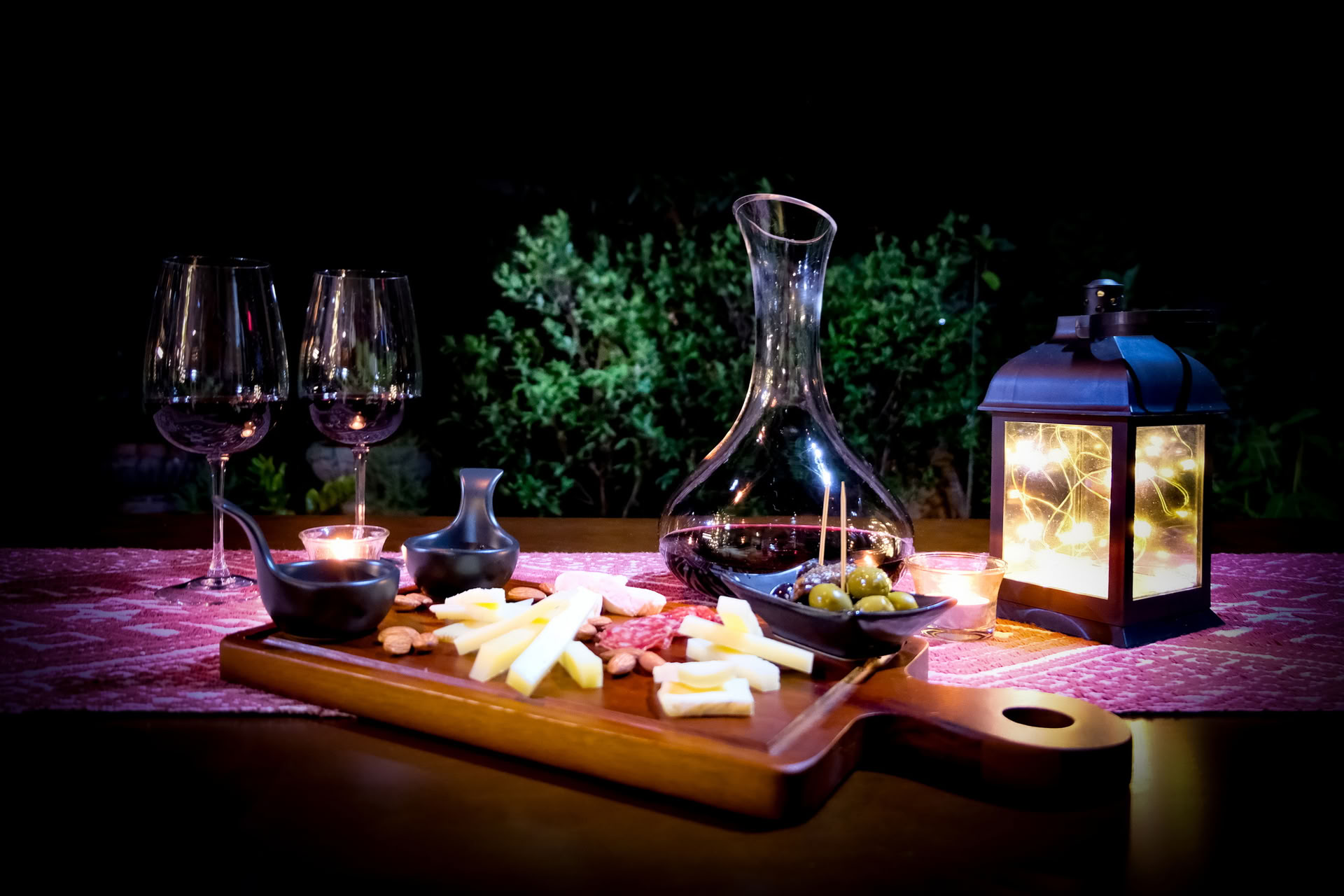 Un brindisi al benessere – yoga e vino