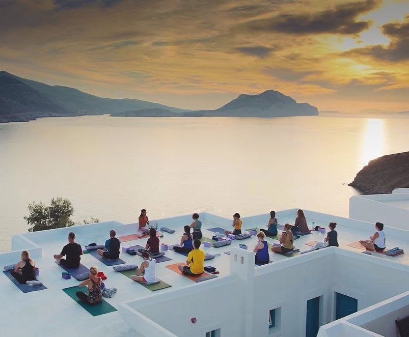 Ritiro di yoga rivitalizzante e vacanza benessere sull’isola di Amorgos in Grecia