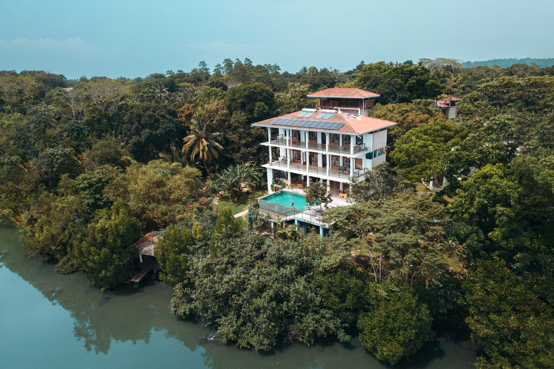 Avventura di Surf e Yoga in Sri Lanka