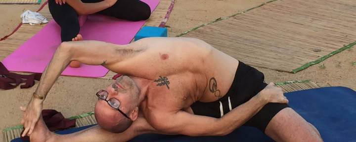 Rob Hess - Flusso di Prana Yoga per Natale/Capodanno