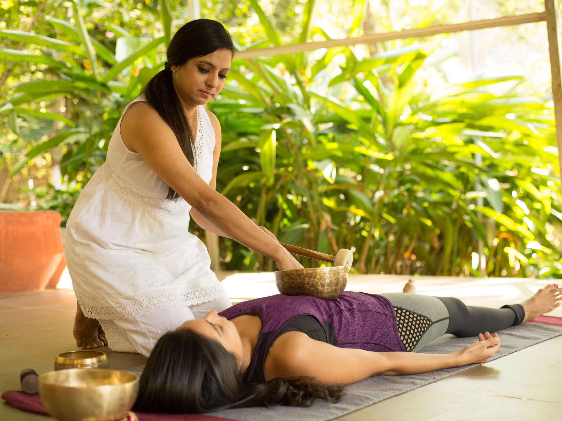 Samanta Duggal - Hatha Yoga Tradizionale e Rilascio dello Stress