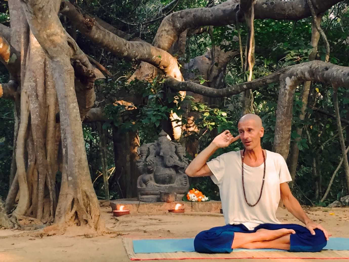 James de Maria - Yoga Flow Consapevole