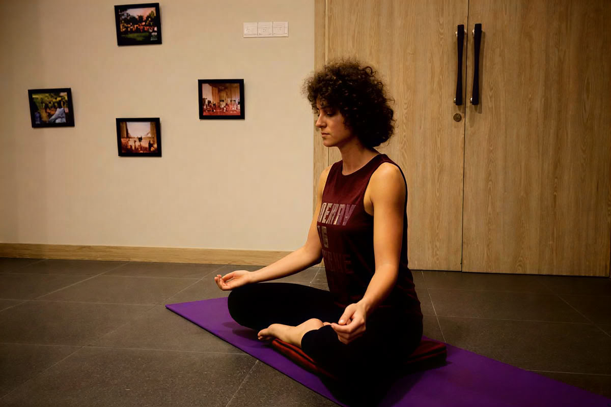 Corso di formazione insegnanti di yoga di 200 ore a Bali con visto business gratuito