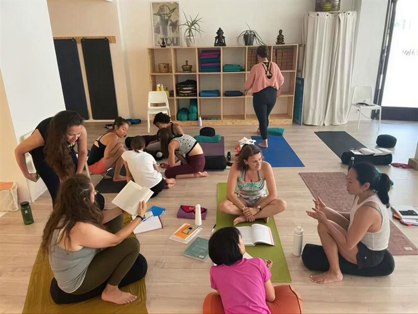 Formazione Insegnanti di Yoga a Ginevra