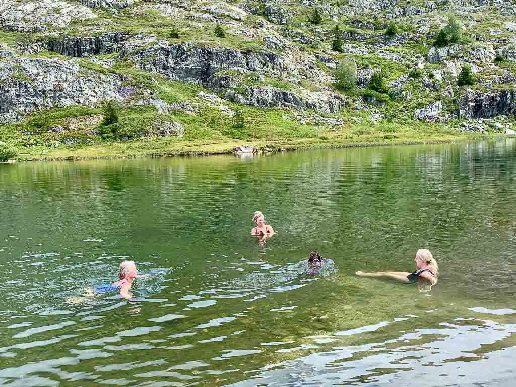 Yoga e camminata in Francia