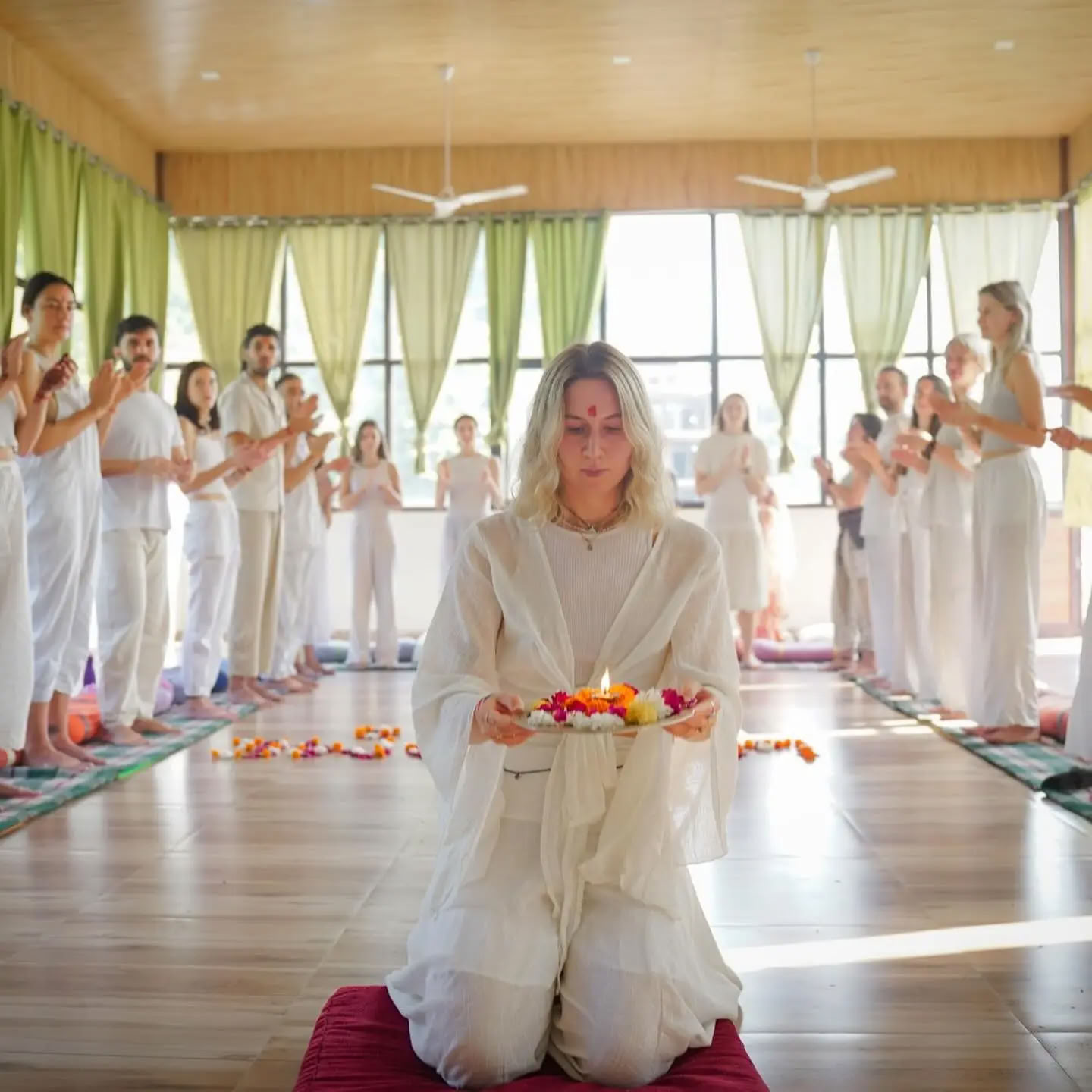 Ritiro di yoga di 10 giorni a Rishikesh