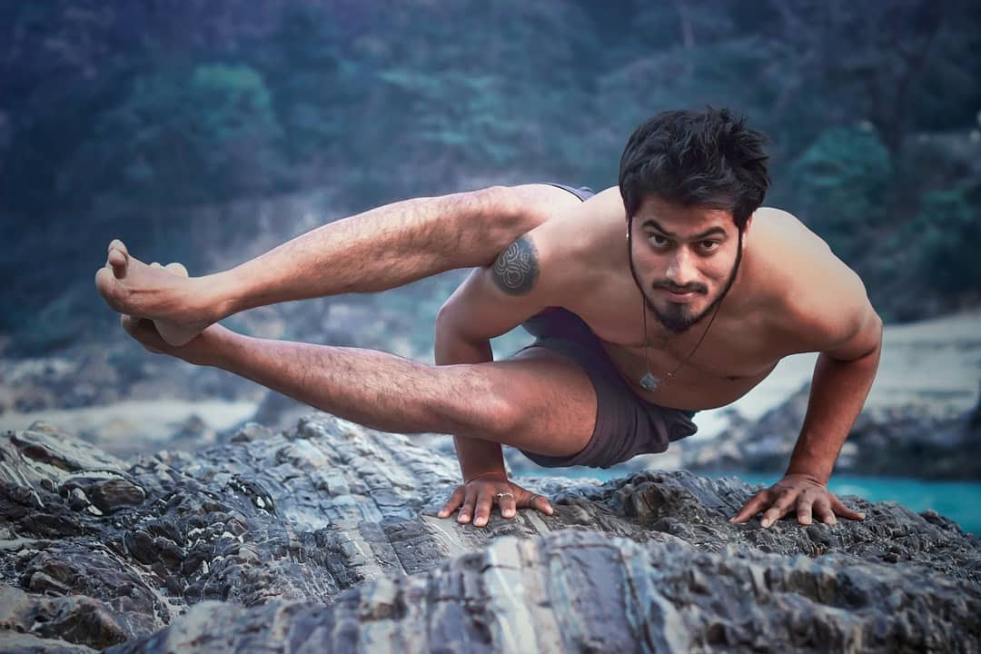 Corso di formazione insegnanti di yoga di 200 ore a Rishikesh – dal 1° settembre al 22 settembre 2026
