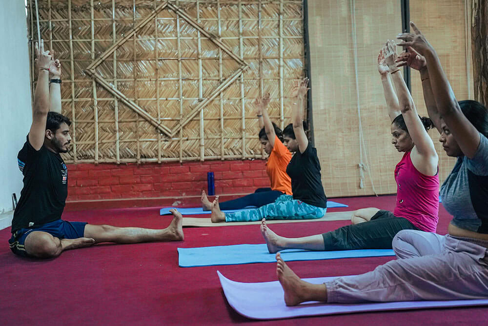 Formazione insegnanti di yoga di 200 ore a Rishikesh – dall’1 gennaio al 22 gennaio 2027