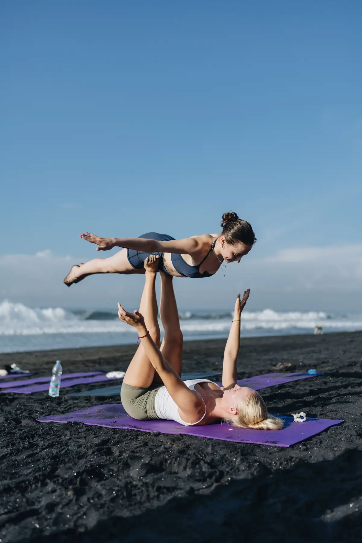 Corso di formazione avanzata per insegnanti di yoga di 300 ore – dal 1° giugno al 25 giugno 2026