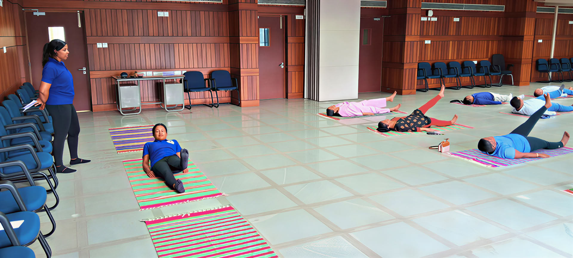 Workshop di yoga sulla salute dopo il pensionamento