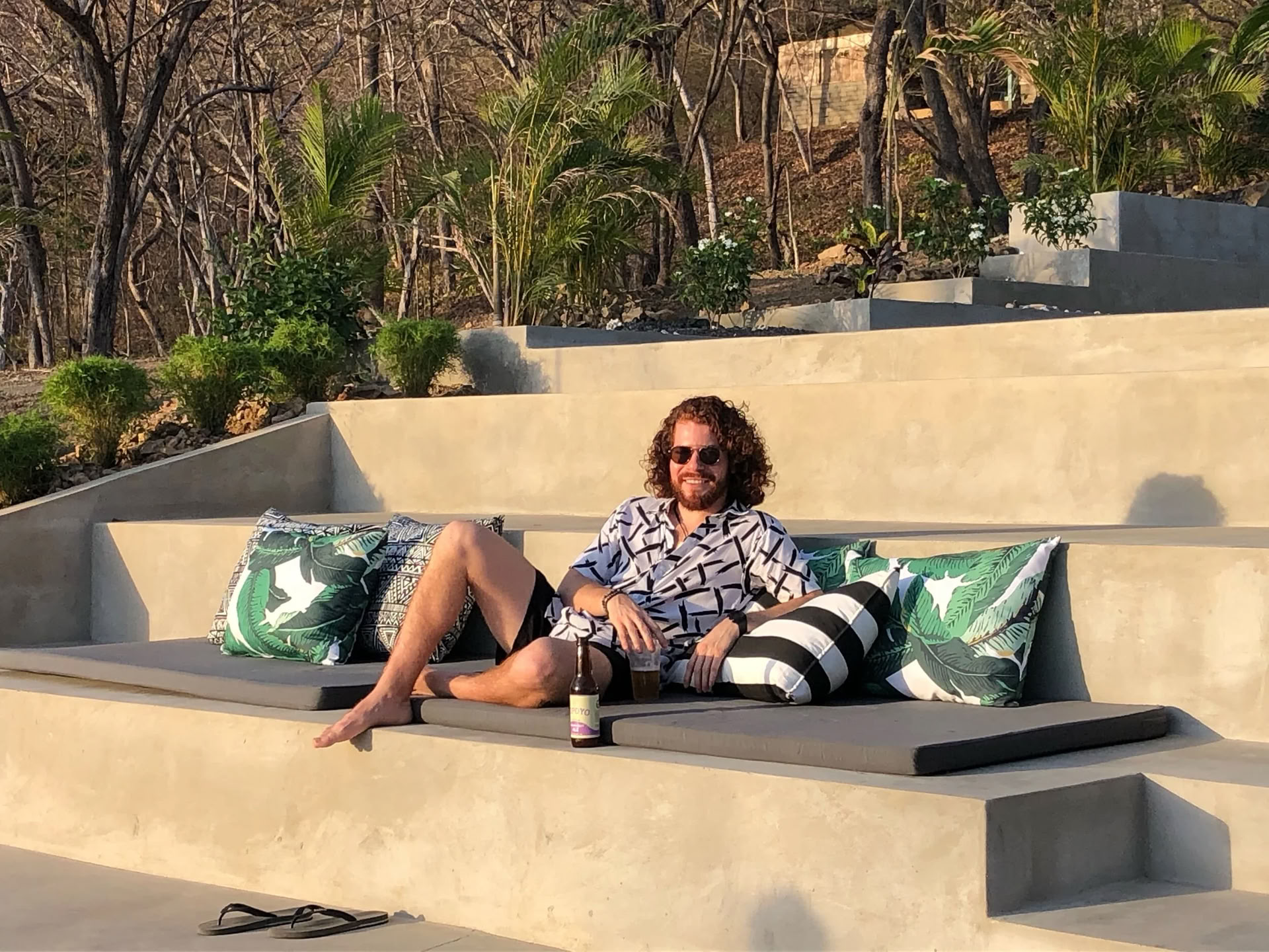 Ritiro Flow Factory x Santosha Surf & Wellness