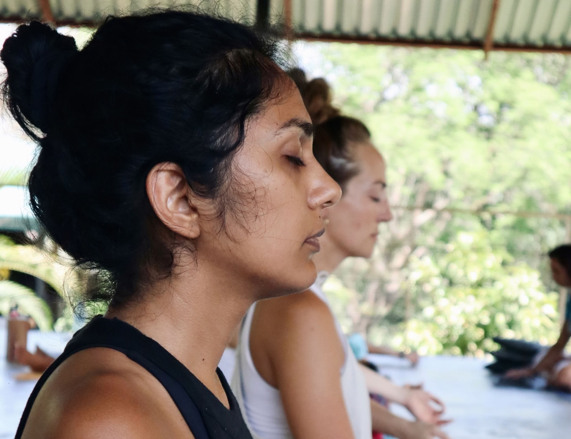 Formazione insegnanti di yoga e ayurveda YogiBeYoga di giugno 2025